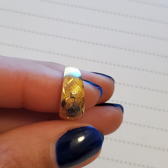 18k solid yellow and white gold pinky ring/band - Picture 9 of 11